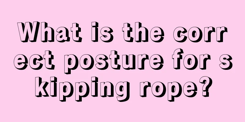 What is the correct posture for skipping rope?